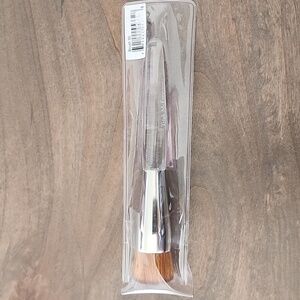 Brush Wet/Dry Pricise Face - NEW /Never Used - Trish McEvoy.